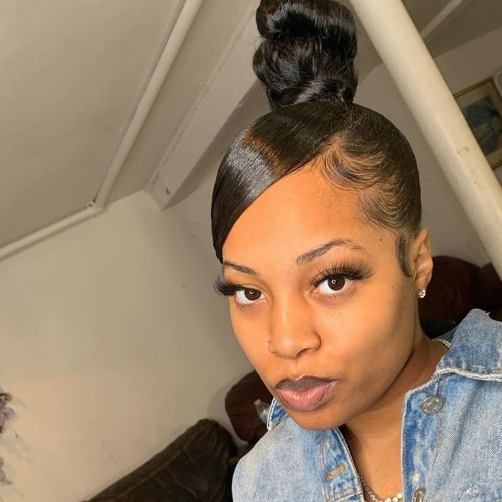 Meet your Posher, Lilly